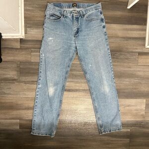 Lee blue denim jeans with a relaxed fit